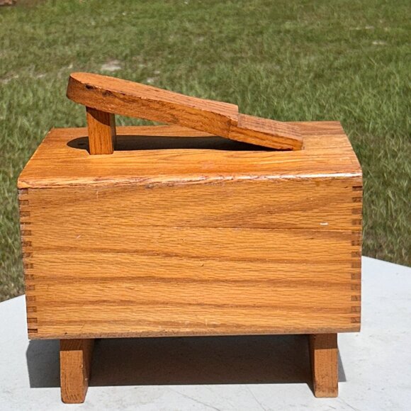 Griffin Shinemasters Wooden Shoe Shine Box with Dovetail Joinery Vintage - Picture 4 of 14